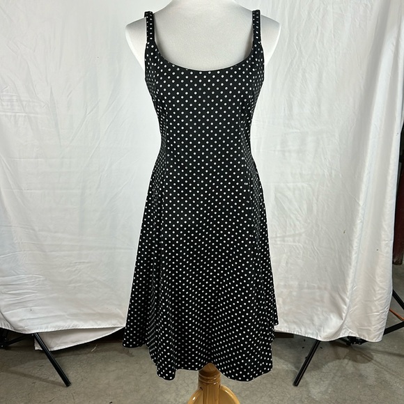 K Studio Dresses & Skirts - Beautiful Sleeveless Polka Dot Dress